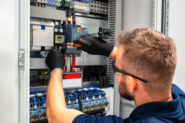 Best Electrical Repair Services  in Eastlawn Gardens, PA